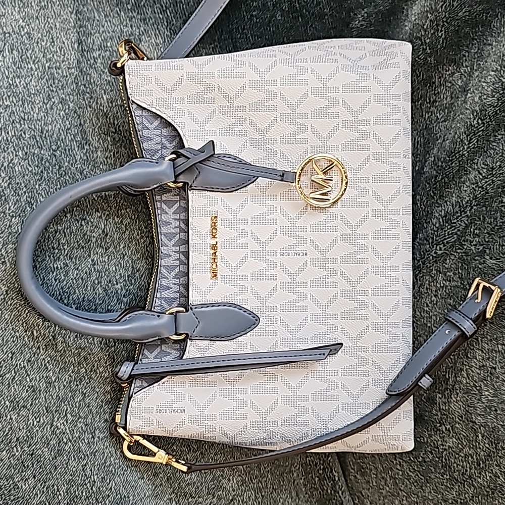 Michael Kors crossbody handbag Light Chambray blue with Dark Chambray blue